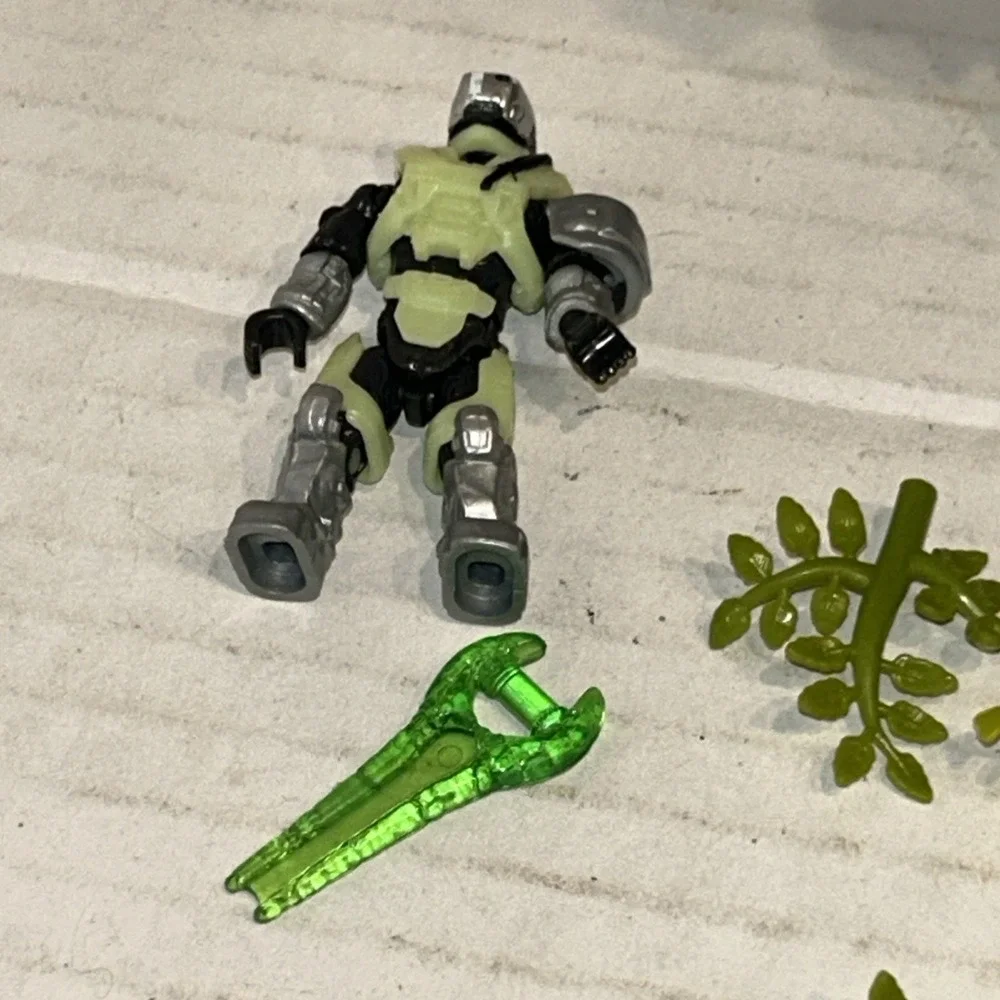 Mega Construx Halo LAST SPARTAN STANDING‎ Spartan Gungnir Grenadier GWY97 C4